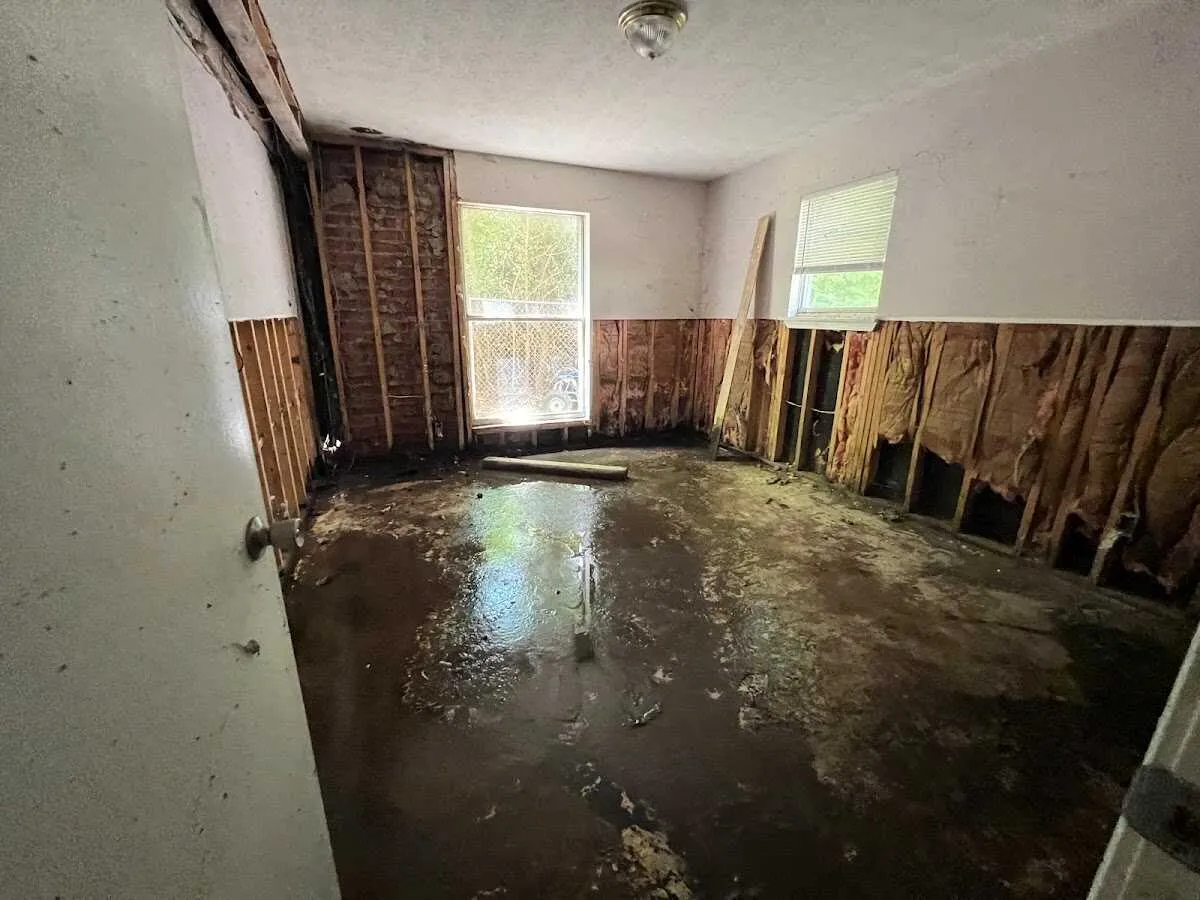 Water Damage Restoration services in Lake Holiday, IL